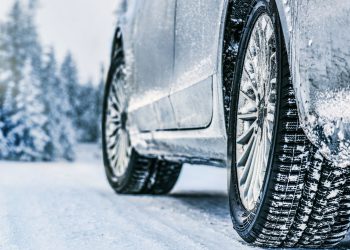 რამდენი ლარით დაჯარიმდებით, თუ ავტომობილი ე.წ. ზამთრის საბურავებით არ გექნებათ აღჭურვილი?