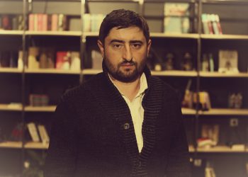„სეკრეტ სანტას” სკოლებში თამაშის ტრადიცია ემოციურად უსაფრთხო არაა ბავშვებისთვის“ – რას წერს გურამ მეგრელიშვილი