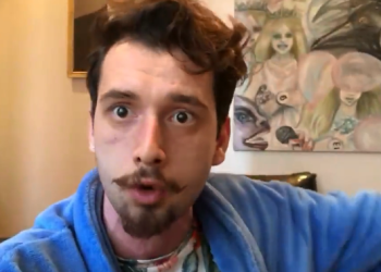 🎥 “რა საწყლობაა, ადამიანს შენი პაწაწინა ტვინი არ გყოფნის რომ რაღაც ორიგინალური მოიფიქრო” – დომენიკ მანგო ტრადიციულ სადღეგრძელოებზე