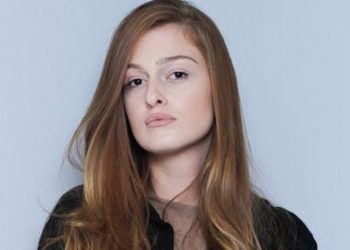 🎥“სულ გადამაფსიხეს” – მანიკა ასათიანის სიმღერა და ვოკალი, რომელმაც საზოგადოება გააოცა