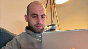 ფოტო: თბილისში ახალგაზრდა მამაკაცს და მის ძაღლს ეძებენ