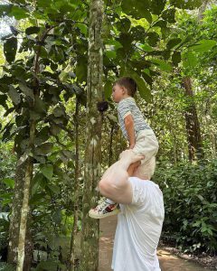 "სუნ­თქვის შემ­კვრე­ლი"- სად ისვენებს ბერას ოჯახი, ნა­ნუ­კა გუ­და­ვაძე ახალ ფოტოებს აზიარებს
