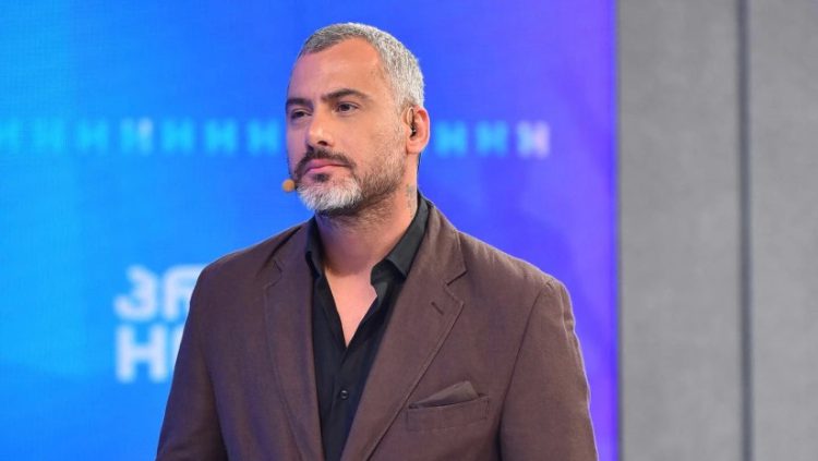 სასწრაფოდ‼️ ტელეწამყვან გიორგი ნაზღაიძეს რამდენიმე მამაკაცი ცივი იარაღით თავს დაესხა