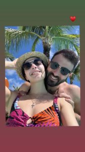 სად ისვენებს მარიამ ელიეშვილი მის რჩეულთან ერთად - მომღერალი ფოტოებს აზიარებს