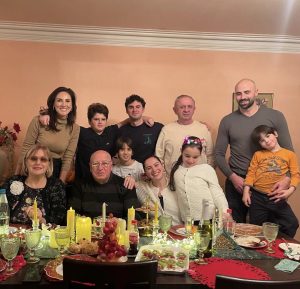 📷„ეს არის ახალი წელიც და ყველა სასწაულიც 2024“ – თიკა ფაცაცია ოჯახურ, საახალწლო ფოტოებს აქვეყნებს