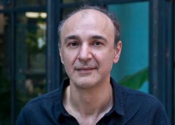 “ესაა რაღაც პათოლოგიური წარმონაქმნი მსოფლიო რუკაზე, ქვეყანა, სადაც მევახშეები და სპეკულიანტები ბატონობენ” – რას წერს მაისურაძე