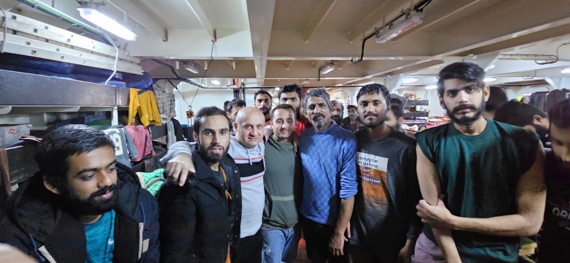 “იცნობდეთ ამ გმირებს” – ქართველმა მეზღვაურებმა 34 ადამიანი გადაარჩინეს!