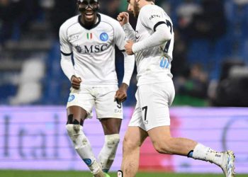 VIDEO: კვარამ გროსმეისტერულ გოლს გამაოგნებელი, საგოლე პასიც დაამატა- ნახეთ ვიდეო