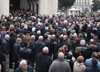 სოსო ჯაჭვლიანი უკანასკნელ გზაზე ტაშით გააცილეს