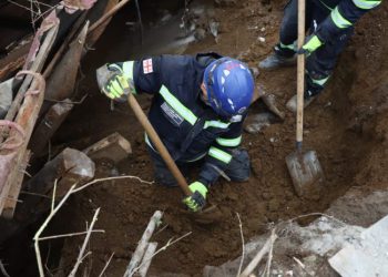 სტიქიის ზონაში ნაპოვნი ცხედარი ტყუპი ბავშვების მამას ეკუთვნის