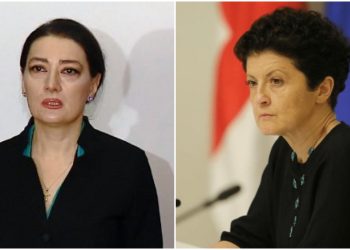 “რა მძიმე კომპლექსებს დაატარებს  და დიდ ტვირთს , რომ გადააყოლა  ადამიანები და  ზედ მიაყოლა საკუთარ უვიცობას ეროვნული საგანძური” – ჩარკვიანი წულუკიანზე