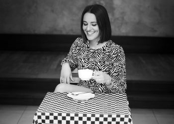 “არ აქვს მნიშვნელობა, რა ქულები აქვს სკოლაში ჩემს შვილს ან რამდენ ენაზე საუბრობს”- ანასტასია ბენდუქიძის გულახდილი ინტერვიუ