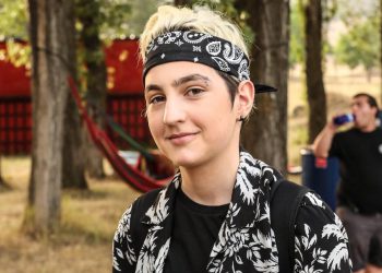 “ამ ბავშვმა აჩვენა, რა ჭაობშია ჩამპალი განათლების სისტემა!”– სოც. ქსელის მომხმარებელი მარიამ გულედანზე