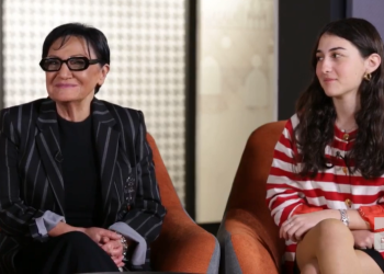 🎥  “ძალიან მინდა, რომ ვიყო ყოჩაღად და ჯანმრთელი…“ – მარინა ბერიძე ეკრანზე შვილიშვილთან ერთად გამოჩნდა