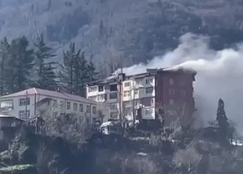 ხანძარი ქედაში – ცეცხლი ხუთსართულიან კორპუსში  გაჩნდა