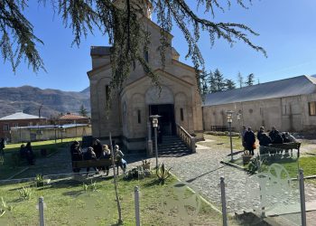 ბაღდათში, სტიქიის შედეგად დაღუპული ერთი ოჯახის სამ წევრს დღეს დაკრძალავენ