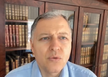 🎥”მე გიორგი ფხაკაძემ სამართალი ვერ ვნახე, ძაღლი და ღორი რომ მიცნობს ქვეყანაში”– რა შეემთხვა გიორგი ფხაკაძეს