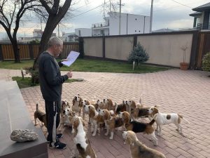 📷„ვაცნობ მეზობლების თანხმობის პირობებს და მოქცევის წესს“ - რას წერს დათო როგავა