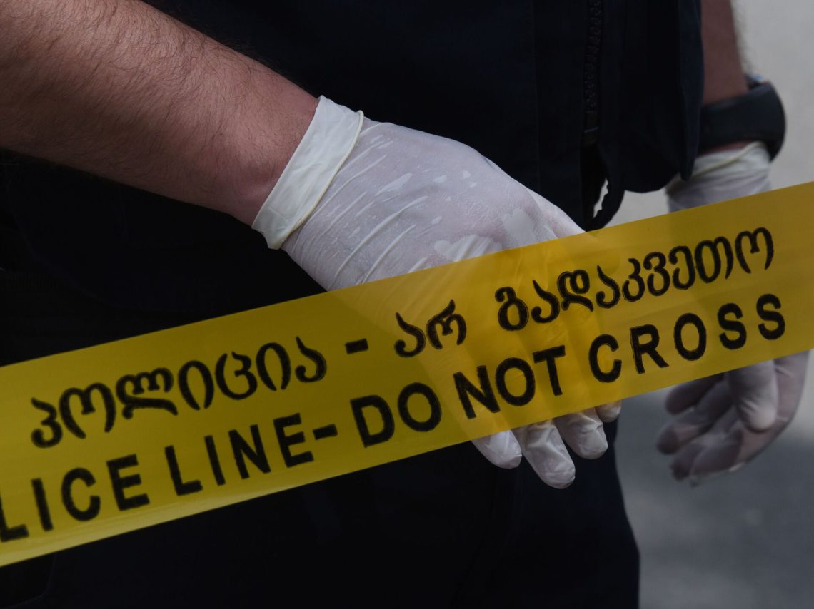 მორიგი ძარცვის ფაქტი თბილისში – რა დეტალებია ცნობილი დანაშაულზე