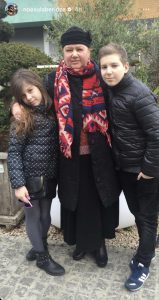 "ამ ჩვენი ბოლო ფოტოთი გილოცავ დედის დღეს“ – ნოე სულაბერიძე დედას დედის დღეს ემოციური პოსტით ულოცავს