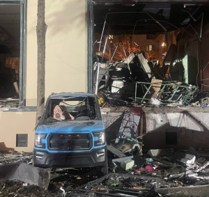 ๐ฅ แแแแแแกแจแ, แกแแแขแ แแแแแก แฅแฃแฉแแแ แแแ แแฃแกแ แแคแแแฅแแ - แแแฎแแ แกแแจแแแแแ แแแแ แแแ แแแแแแแแแ