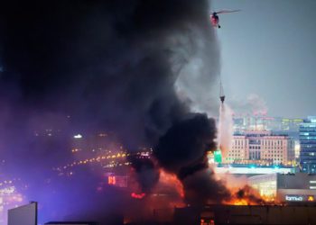 მოსკოვის საკონცერტო დარბაზში ხანძარი 12 900 კვ.მ. ფართობზეა გავრცელებული