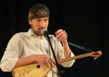 „ჩემი ნამდვილი გვარი ბექაური არ არის, დრო მოვიდა ვთქვა…“- როგორ მოხვდა ფანდურა ჭურჭლის მწმენდავიდან სცენაზე და მუსიკოსის აქამდე უცნობი დეტალები პირად ცხოვრებაზე