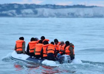 თურქეთში, ჩანაქკალეს პროვინციის სანაპიროსთან მიგრანტების ნავი ჩაიძირა – დაღუპულია 22 ადამიანი