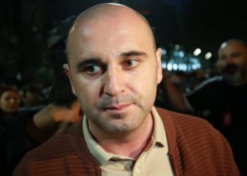 “ვაჟა სირაძემ მითხრა: მარტო წამოხვალ კობახიძესთან სალაპარაკოდო? წავედი და შუა გზაში გადაიფიქრა, ახლა არ გამოვაო”– ლევან ხაბეიშვილი