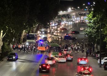 აქტივისტებმა იუსტიციის სახლთან გზა გადაკეტეს