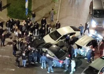 ბათუმში, 3 ავტომანქანა ერთმანეთს შეეჯახა – არის დაშავებული