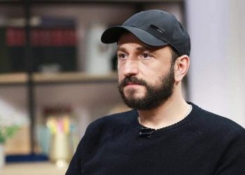 🎥”იმ დონეზე ვიყავი, რომ ჩემი და მიხდიდა შუქის ფულს, მე კი წავედი და ბოლო გამოშვება მერსედესი ვიყიდე” – რას იხსენებს სტეფანე