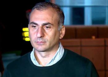 “ქალების შეხვედრაზე მარტო მე ვიჯექი ტორტის მარწყვივით კაცი” – ალეკო ელისაშვილი