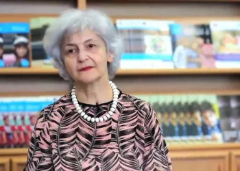 🎥”ჩემთან მოჰყავთ ბავშვები უცხო ენაზე რომ უკეთ ლაპარაკობენ, ვიდრე მშობლიურზე” – ბავშვთა ნეიროფსიქოლოგი გაჯეტებზე დამოკიდებულ ბავშვებზე