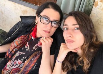 “პირველად 5 აპრილს გავიცანი, მთელი ღამე მივჩერებოდი, ანათებდა და ახლაც ანათებს დედამიწას” – თაკო ჩარკვიანი შვილს დაბადების დღეს ემოციური სიტყვებით ულოცავს