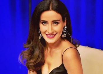 როგორ გამოიყურება ლელა მებურიშვილის ტყუპისცალი – საოცარი მსგავსება