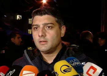 “პროვოკაციებს შეგნებულად ახდენენ, იწვევენ პოლიციელებს, აგინებენ”– ვაჟა სირაძე აქციის მონაწილეებზე