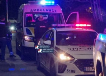 მე-5 სართულიდან 17 წლის გოგო გადმოვარდა – სად მოხდა უმძიმესი შემთხვევა და რას ჰყვებიან მეზობლები?