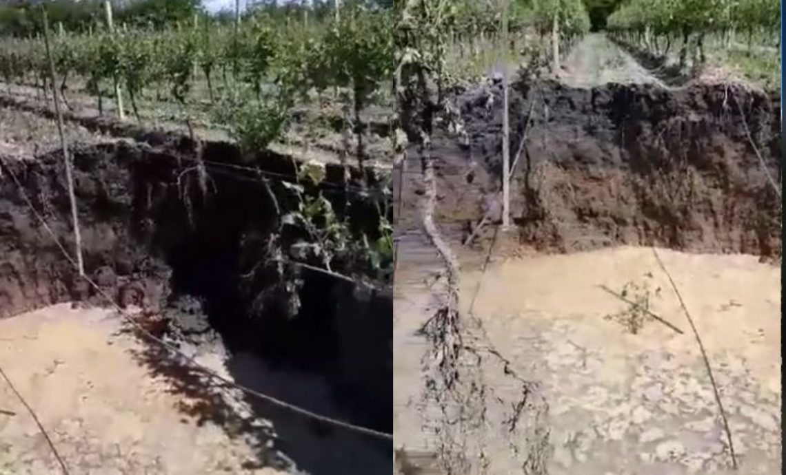 🎥შოკისმომგვრელი კადრები ყვარელიდან, როგორ გაიხლიჩა მიწა და ტბა წარმოიქმნა – რას ამბობენ სასწაულზე ადგილობრივები