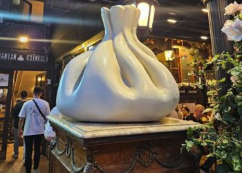 სომხეთში ხინკლის ძეგლი დადგეს