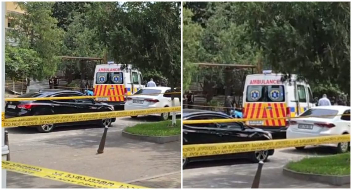 🎥 რუსთავში კაცმა ცოლი და სიდედრი მოკლა, რომლებიც ჩვილს ეტლით ასეირნებდნენ – რა ხდება ადგილზე ამ წუთებში?