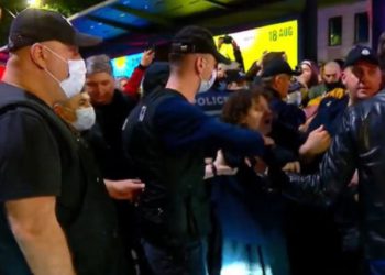 🎥ჭავჭავაძის გამზირზე დაკავებები დაიწყო -“ოცნება” აკავებს ყველას, ვინც არ ეთანხმება