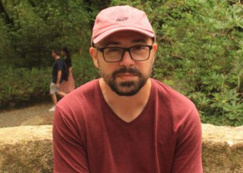 “აირჩიე ან პოლიტიკა ან სამსახურიო” – სახელმწიფო სსიპ-ის თანამშრომელს აქციებში მონაწილეობისთვის უსაყვედურეს, რის გამოც მან სამსახური დატოვა