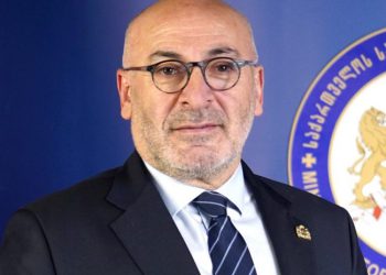 “ნუ იჩქარებთ მოღალატის იარლიყის მიწებებას ჩემი გადაწყვეტილების გამო – ისტორია ყველას მიუჩენს საკუთარ ადგილს”– რას წერს საქართველოს ყოფილი ელჩი საფრანგეთში?