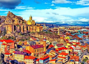 ათი გასაოცარი ადგილი საქართველოში, რომელიც აუცილებლად უნდა ნახო