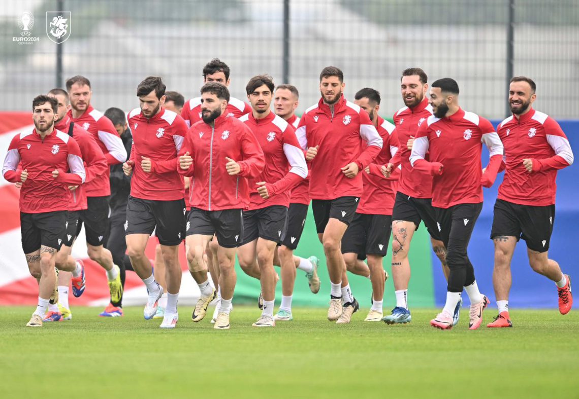 საქართველოს ეროვნულმა საფეხბურთო ნაკრებმა ჩეხეთთან მატჩამდე ფელბერტში ბოლო ვარჯიში ჩაატარა