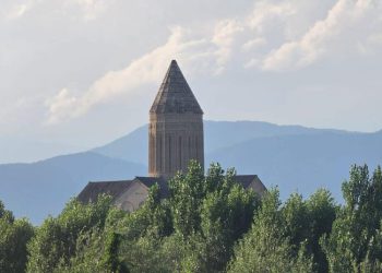 “გადახდილია გუმბათის თუნუქის საფარი, ჩამოვარდნილია ჯვარი” | სააგენტო ალავერდის მონასტერზე