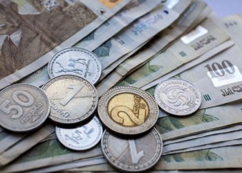 1 დოლარის ფასმა ბანკებში 2.9250 ლარს მიაღწია – რა ღირს დოლარი ბანკებსა და ჯიხურებში