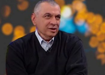 “რა გირჩევნიათ, მიშას ზონდერებმა გაგაუპატიურონ, თუ ბიძინამ იოანე-ზოსიმეს ხელნაწერი მუზეუმს აჩუქოს?” – რას წერს დავით ზურაბიშვილი