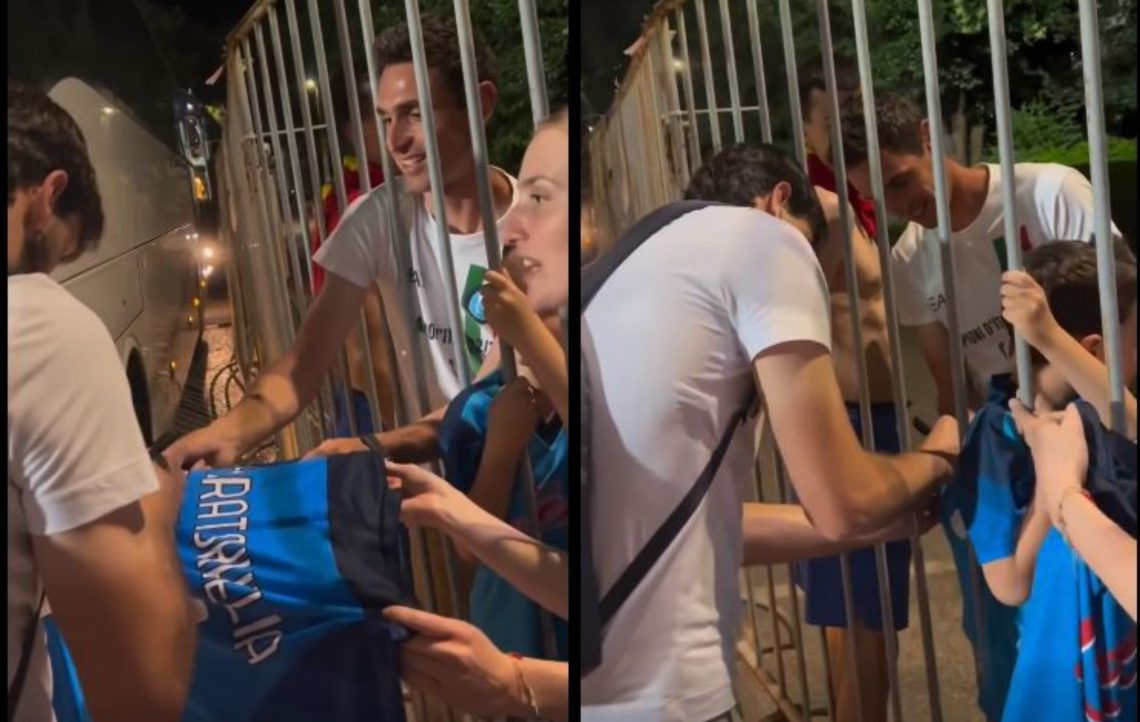 🎥ასე დახვდნენ მონტენეგროელი ბავშვები მათ კუმირს ხვიჩას – ყველა ქართველისთვის საამაყო ვიდეო